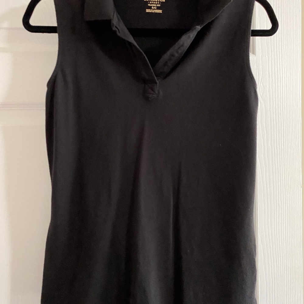 Black Small Sleeve less top from Covington Sports